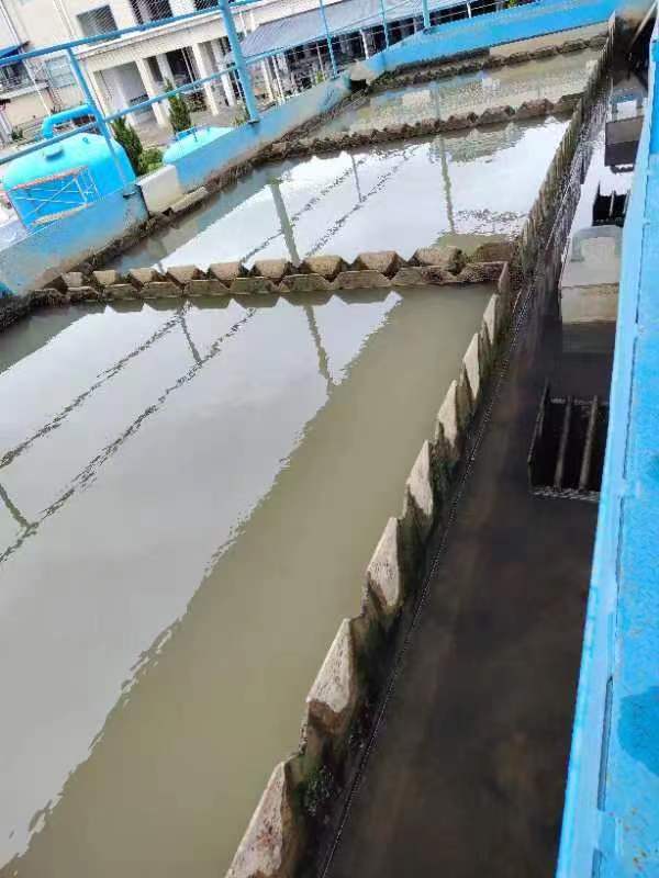 建滔化工集团连州铜箔厂一体净水器水系统紧张维修中